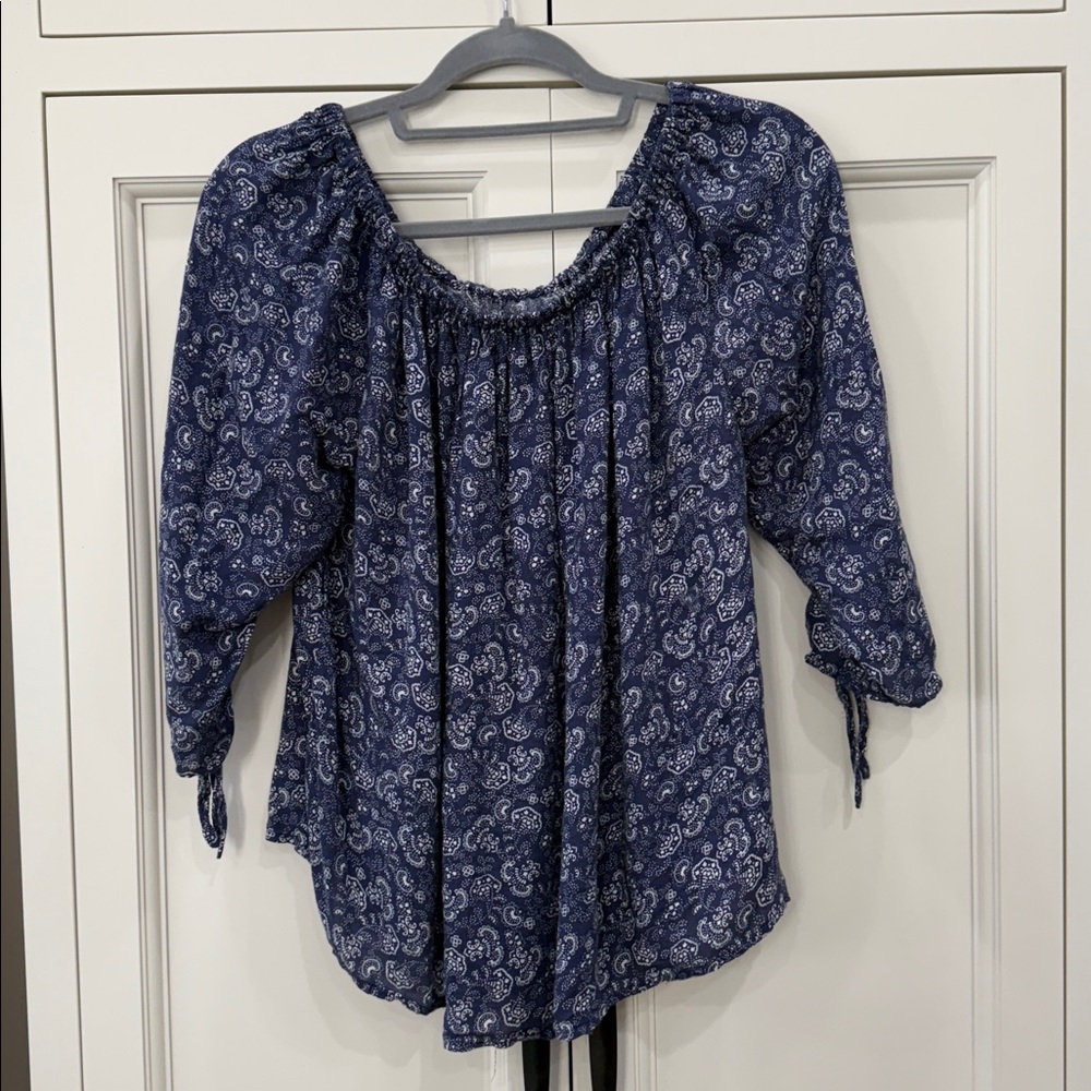 Gap women’s Large Off-Shoulder Blouse Blue Print Tie 3/4 sleeves Fairy, Prairie